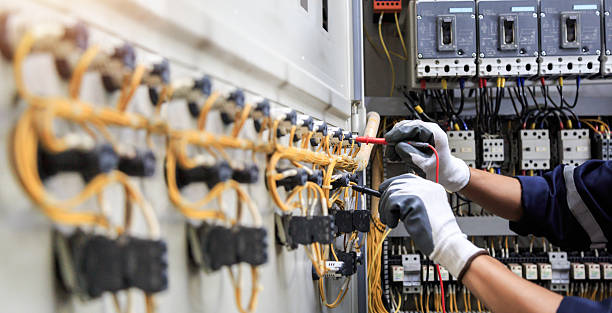 Professional Electrician technician working in Rankin, TX